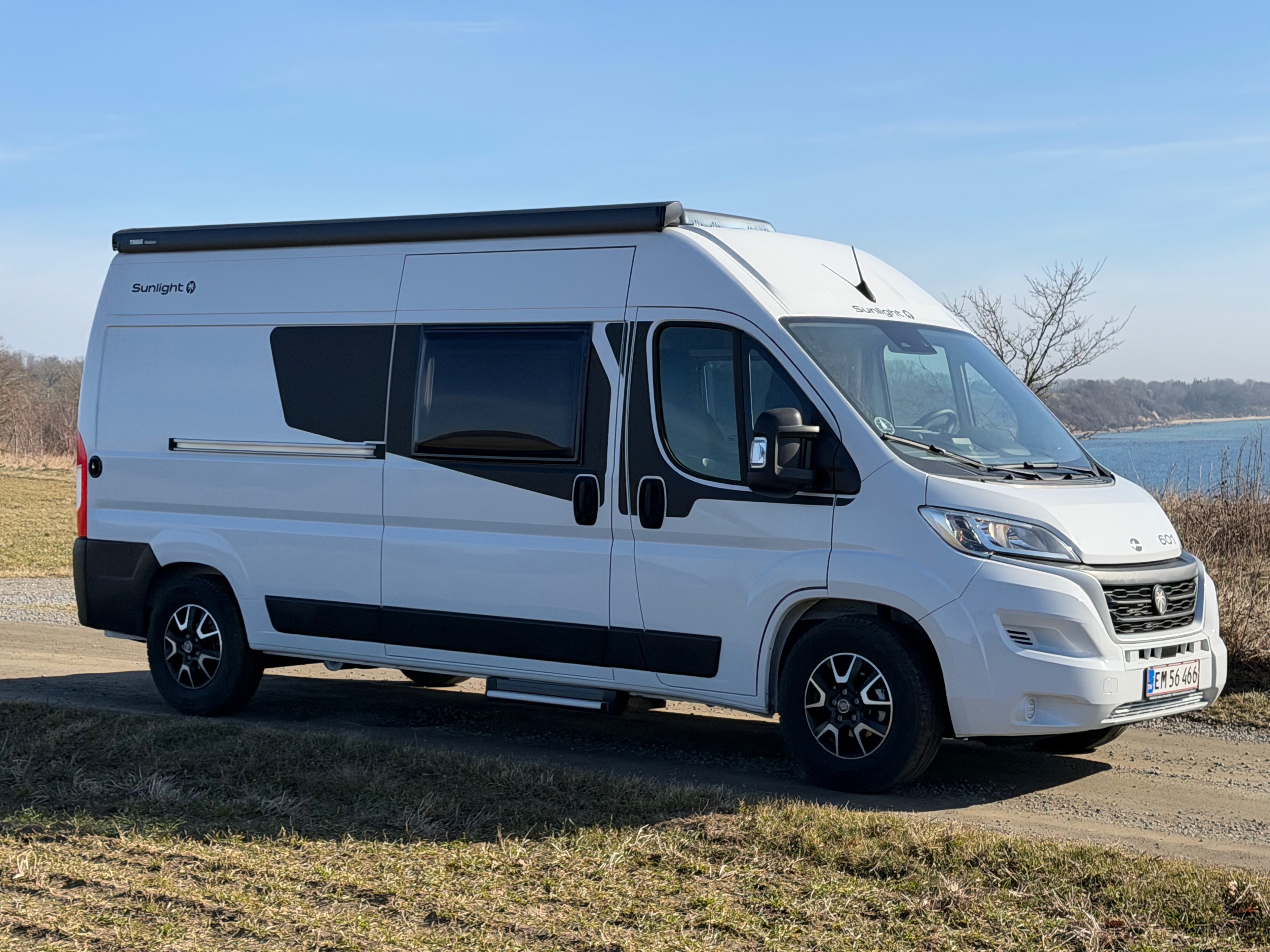 Camper van til 2+2 - billede 1